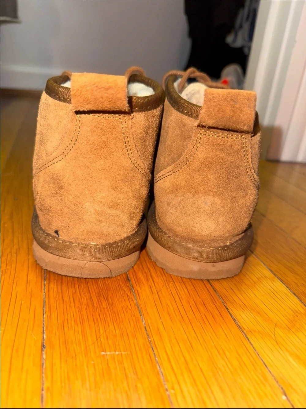 Alpine Design Kids Tan Suede Shearling Lace-Up Boots